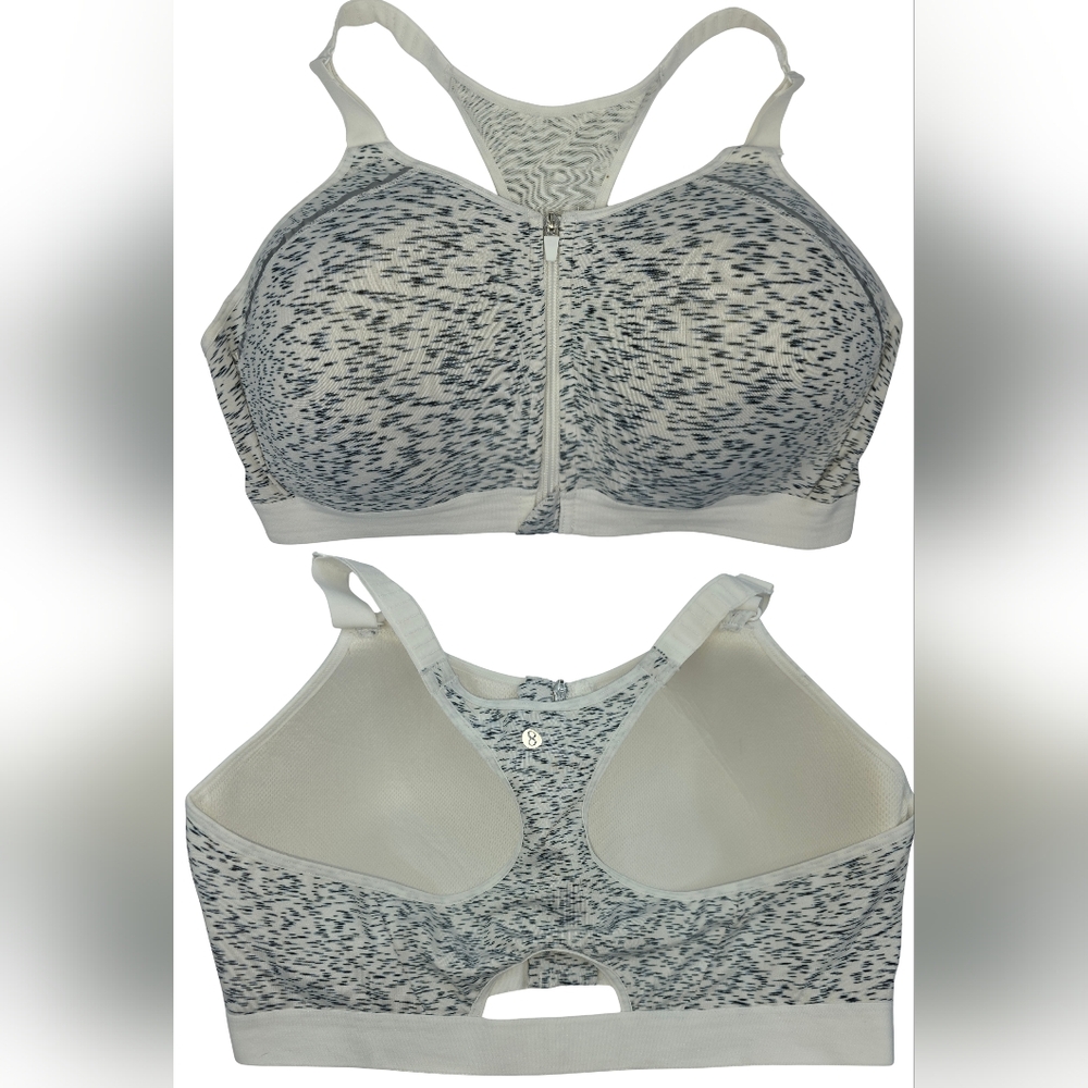 Layer 8 Front-Zip 2X Sports Bra Maximum Support Gray Print 3392-Z
